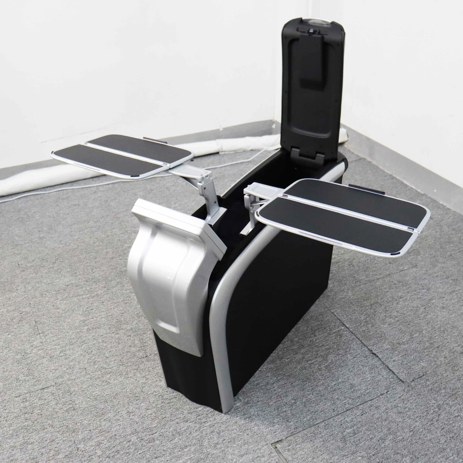 auto-table-for-van