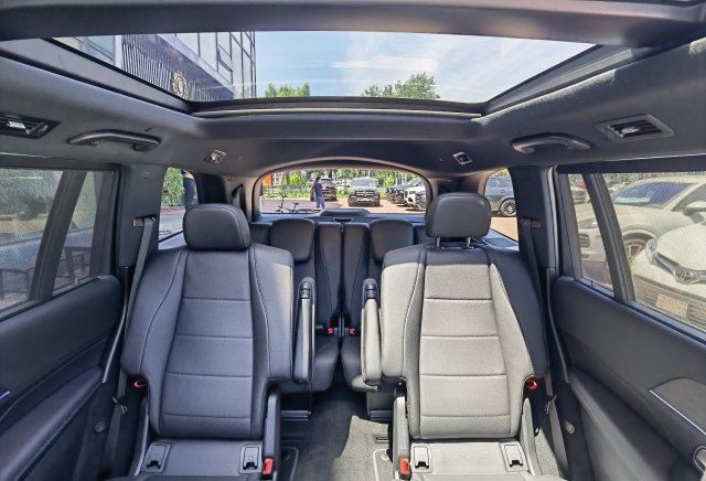 2022 Mercedes-Benz GLS450 Sześciomiejscowy luksusowy fotel kapitański