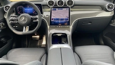 Świetne wnętrze Mercedesa GLC 300 Coupe