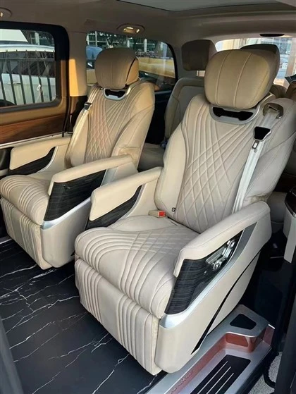 Niestandardowy fotel Van Mercedes-Benz Toyota Hiace