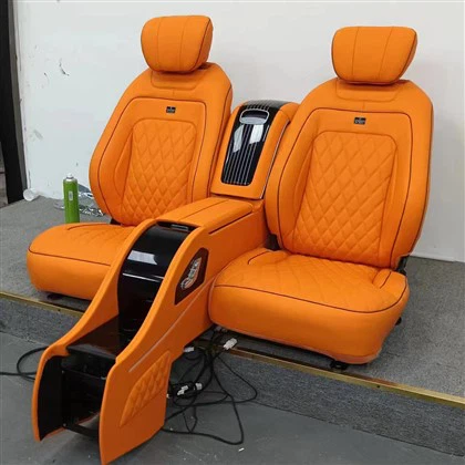 Gorąco sprzedający się zestaw tylnych siedzeń samochodowych do SUV-ów